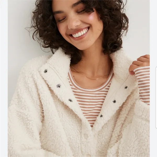 Aerie Oversized Cloud Sherpa Quarter Snap Pullover Size Medium New with tag - Image 2