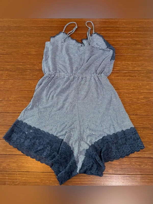 Gilly Hicks Sleep Chemise Women's Lightweight Cotton Modal Blend Sleep Romper XS - Image 3