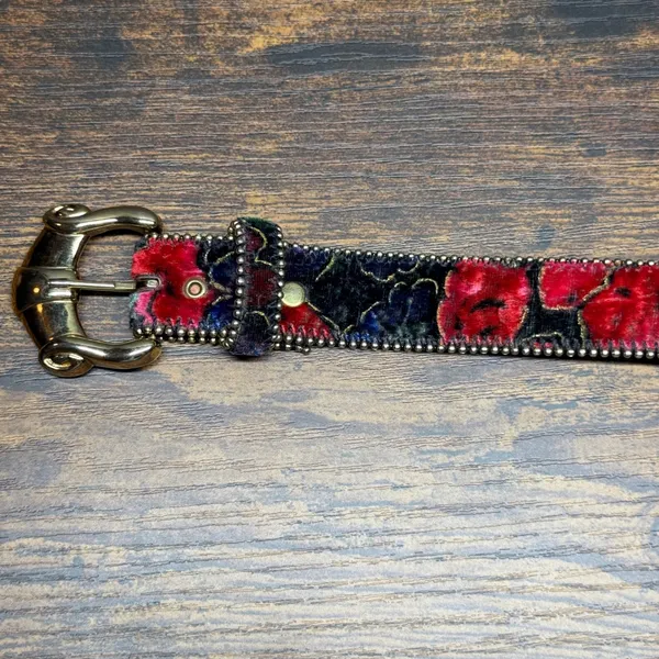 Vintage Floral Velvet Belt Womens Medium Large Red Blue Gold Buckle Studded Trim - Image 4