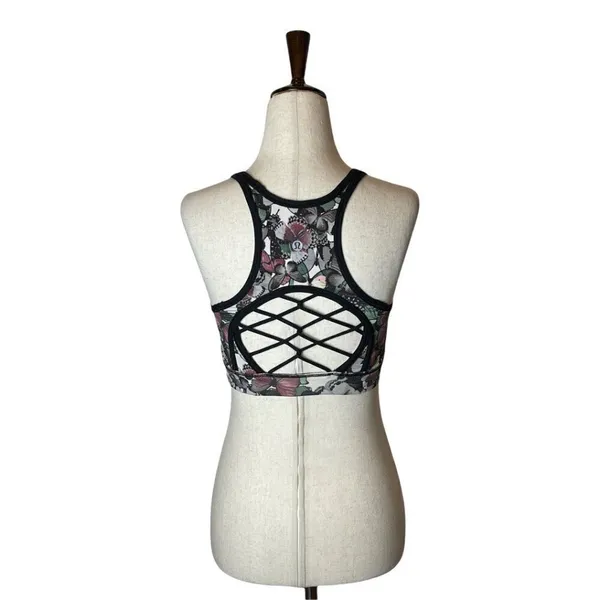 Lululemon Sweaty or Not Bra II So Fly Butterfly‎ Angel Wing Sports Bra Size 4 - Image 7