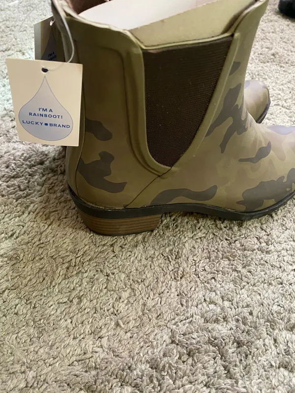 Lucky Brand Ankle Camo rain boots - Image 2