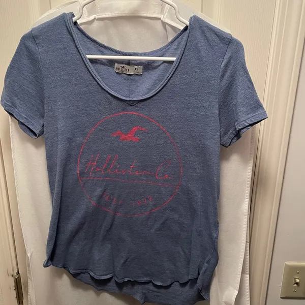 Hollister X-S short sleeved shirt. - Image 2