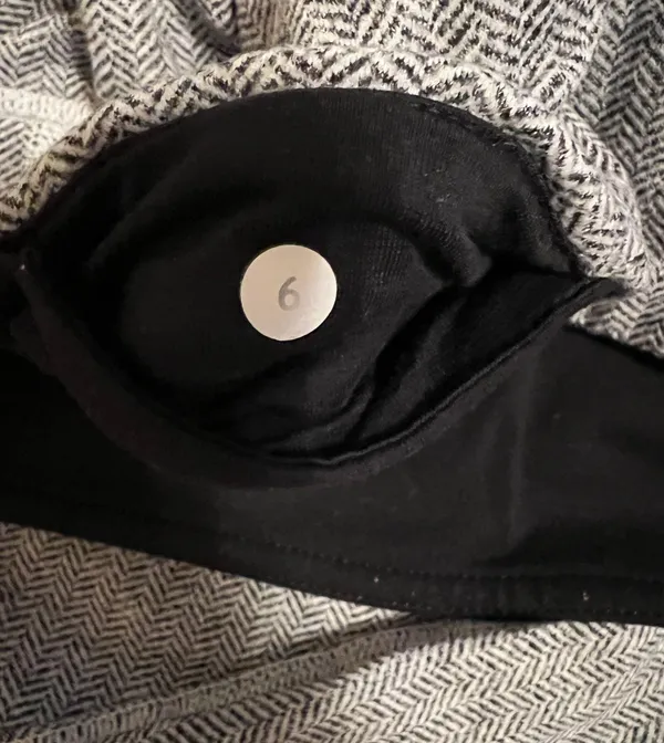 Wunder Under Leggings 28” - Image 3