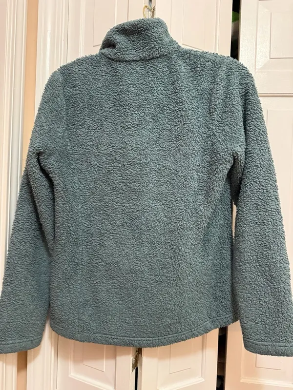 Women's Los Gatos 1/4-Zip Patagonia fleece. Size Medium - Image 4