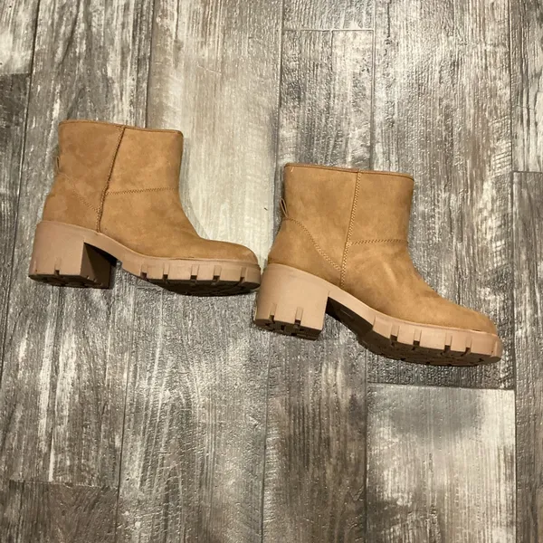 Sun + Stone Brown Winter Boots Size 8 Tan - Image 6