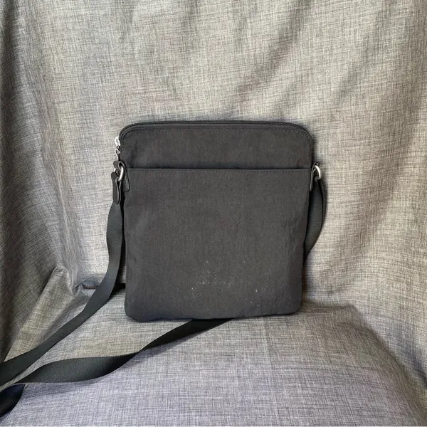 Baggallini Go bagg cross body - Image 4