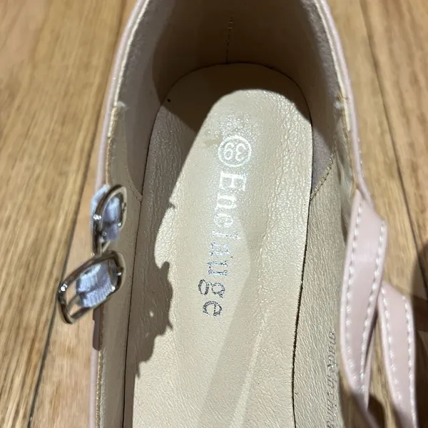 Enelauge Women’s Pink High Heeled Mary Jane Shoes Size 39 Like New - Image 4