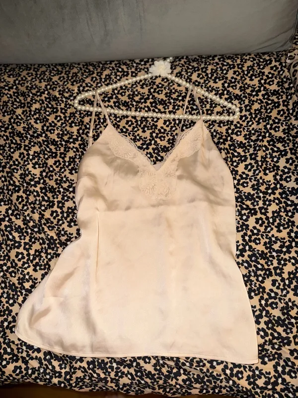 Express Size Small Beige Satin Camisole Tank Top Lace Trim Adjustable Straps - Image 8