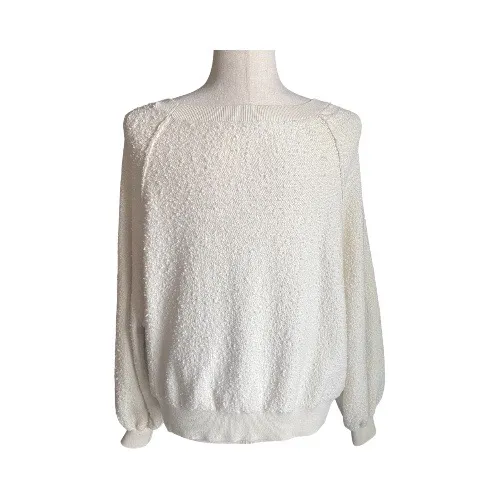 FREE PEOPLE-CREAM COLOR OVERSIZED SWEATSHIRT-WOMENS SIZE SMALL Chic and cozy textured sweatshirt, long sleeves, oversized, 91% cotton and 9% nylon, excellent condition Measurements: Bust: armpit to armpit 27 inches Length: shoulder seam to bottom 24 inches - Image 4