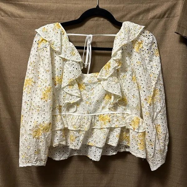 NWOT WAYF Asher Eyelet Embroidered Peplum Crop Top In Ivory Floral Size Medium - Image 5