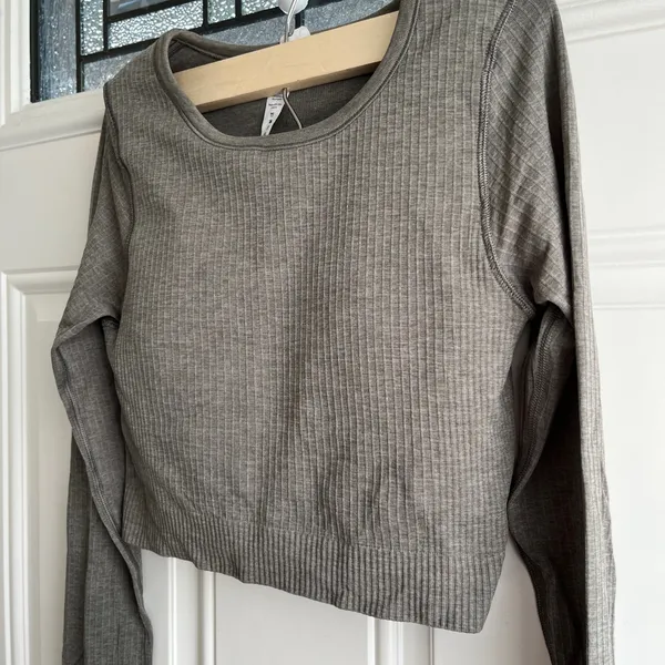 Lululemon Ebb to Street long sleeve shirt - Image 2