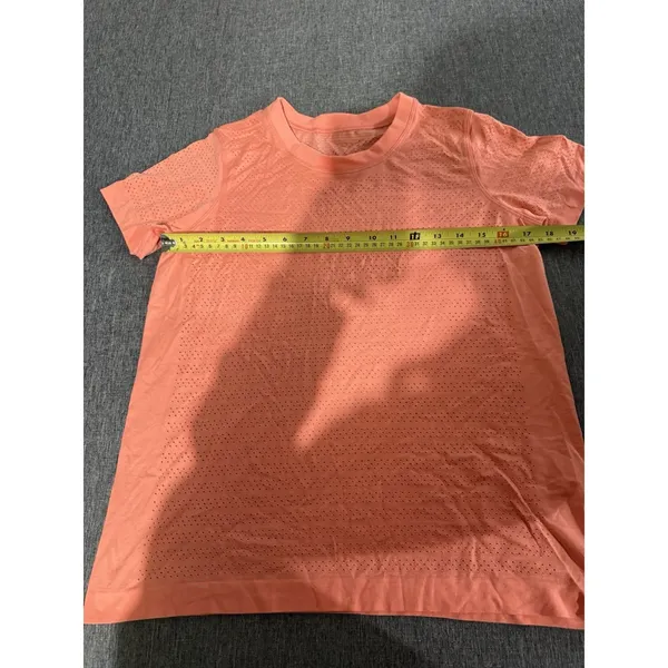 Lululemon Breeze By Short Sleeve Top Coral Perforated Athleisure Women Sz S/M - Image 6
