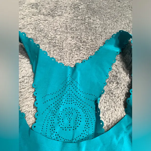 Lululemon teal tank top - Image 4