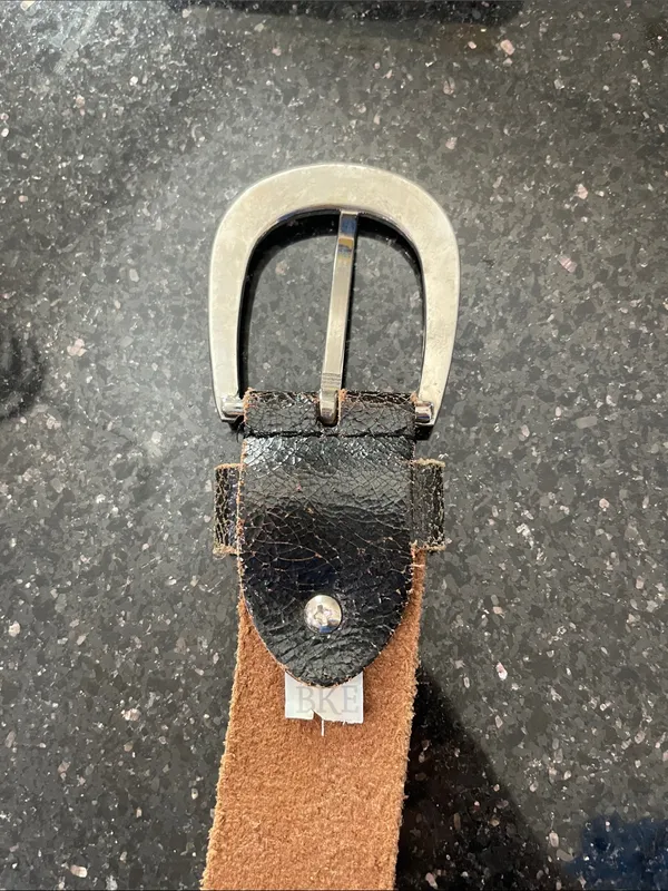 BKE Distressed Black Leather Rhinestone Western Cowgirl Belt - Image 8
