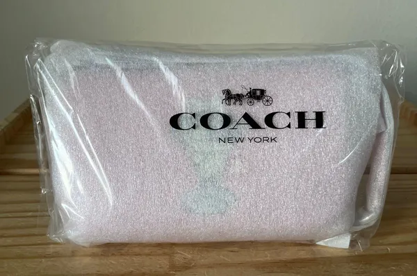 Coach Nolita 19 - Image 14