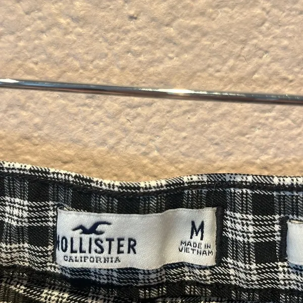 Hollister Women’s Black and White Plaid Stretchy Pants Medium Ultra High Rise - Image 6