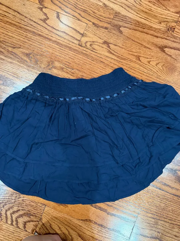 Hollister flowy skorts - Image 6