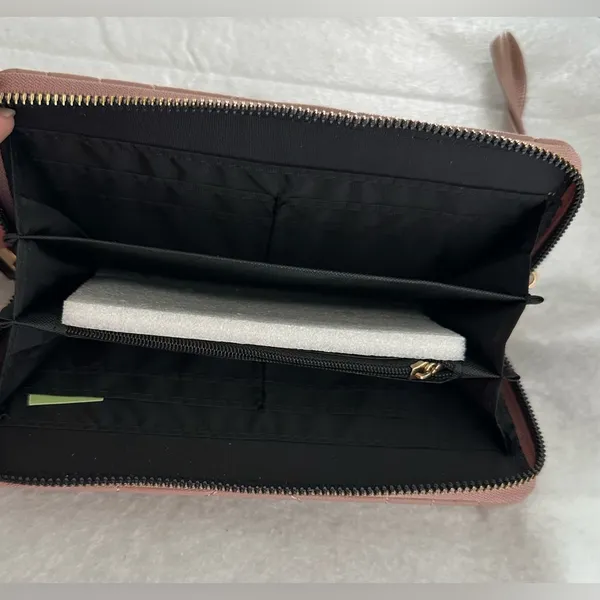 Alexis Bendel Pink Quilted Wristlet Wallet NWT - Image 4