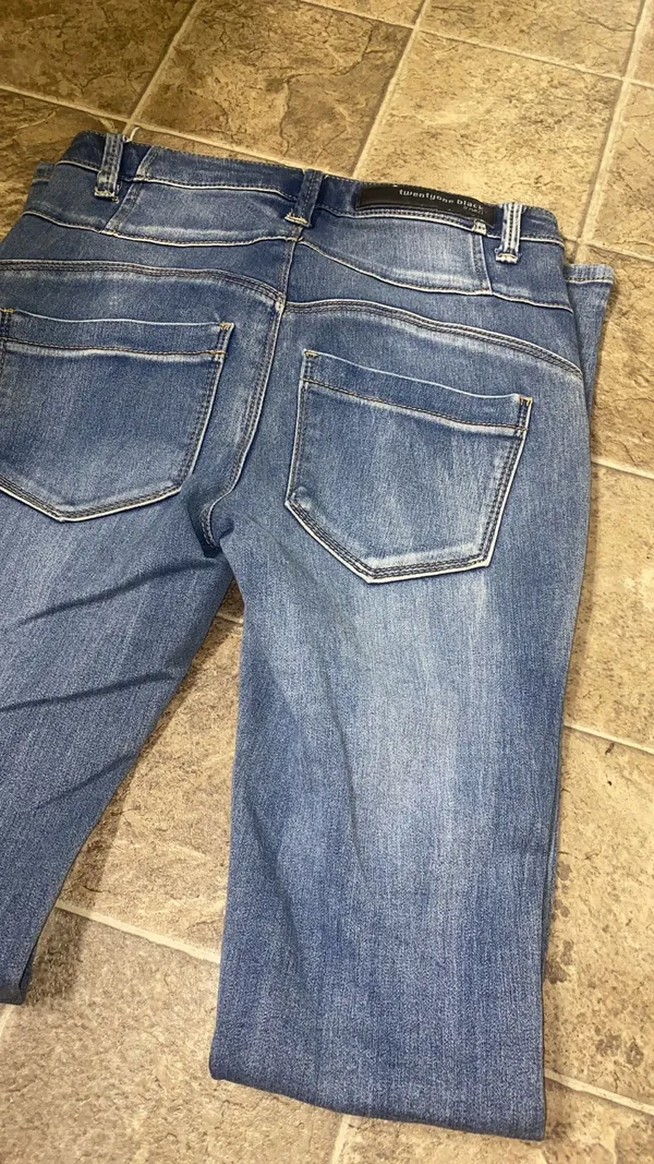 High Waisted Jeggings - Image 4