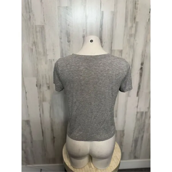 Hollister gray top - Image 3