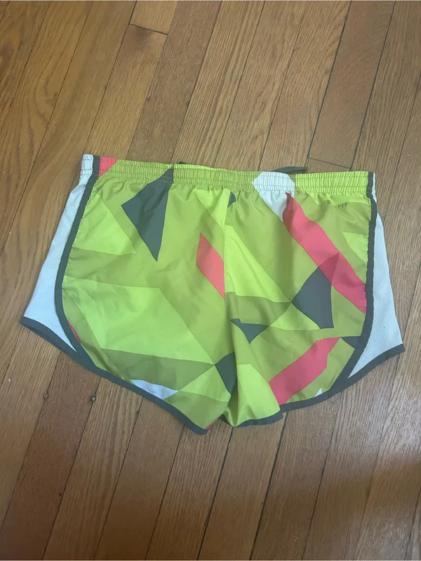 Nike Women’s Dri-Fit Tempo Shorts - Image 4