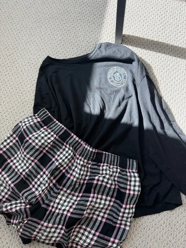 Victorias Secret Pajama Set - Image 3