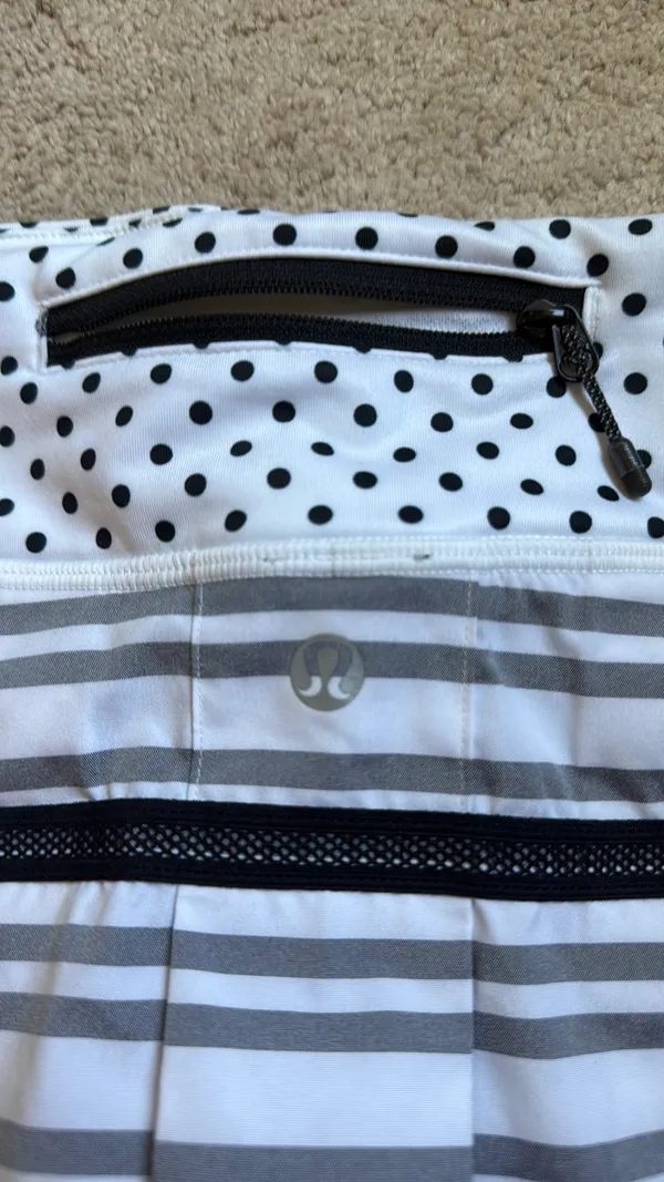 Vintage Lululemon Skirt - Image 9