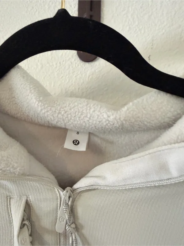 Lululemon Fleece Ripstop Hiking Pullover
Bone Quarter Zip Stretch Fleece - Image 5