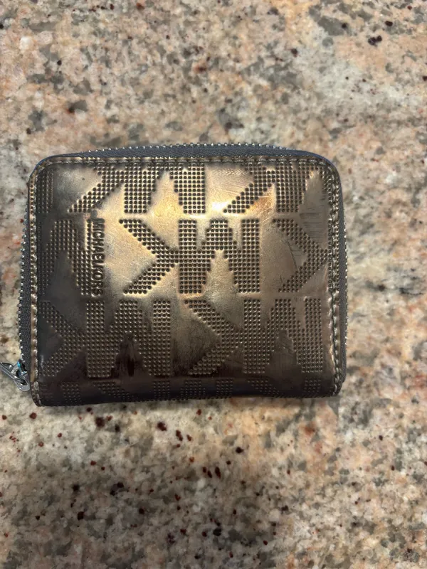Michael Kors Wallet - Image 2