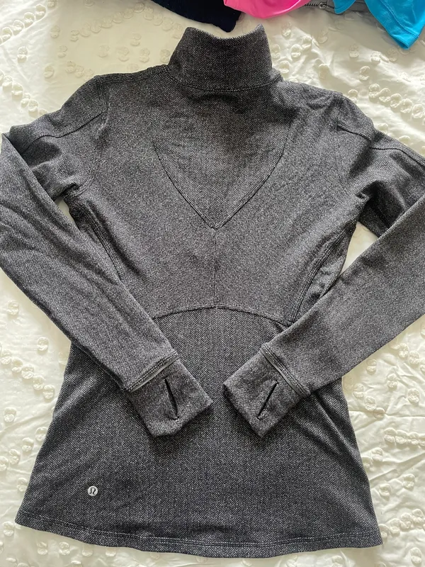 Lululemon Quarter-Zip Pullover - Image 2