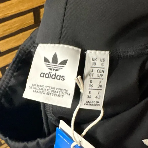 Adidas High Rise Black‎ And White Shorts Size Small - Image 5