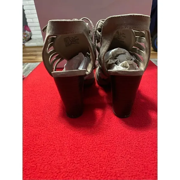 Just Fab Nedala Taupe Block Heel Strappy Sandals Size 8 - Image 5