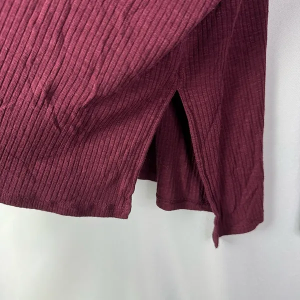 Aerie Offline Burgundy Red Ribbed Knit Relaxed Fit Henley Long Sleeve‎ T-Shirt S - Image 4