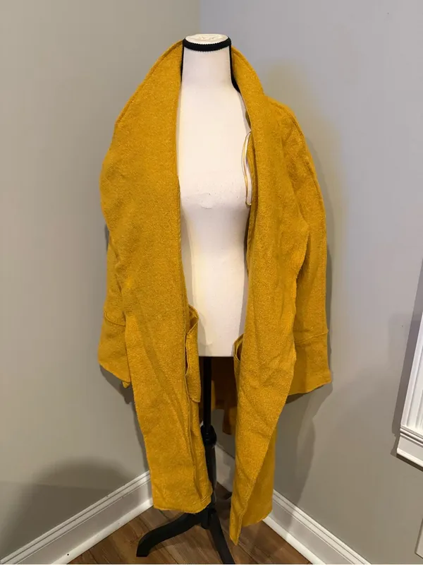Tahari | Mustard Yellow Wool Blend jacket - Image 4
