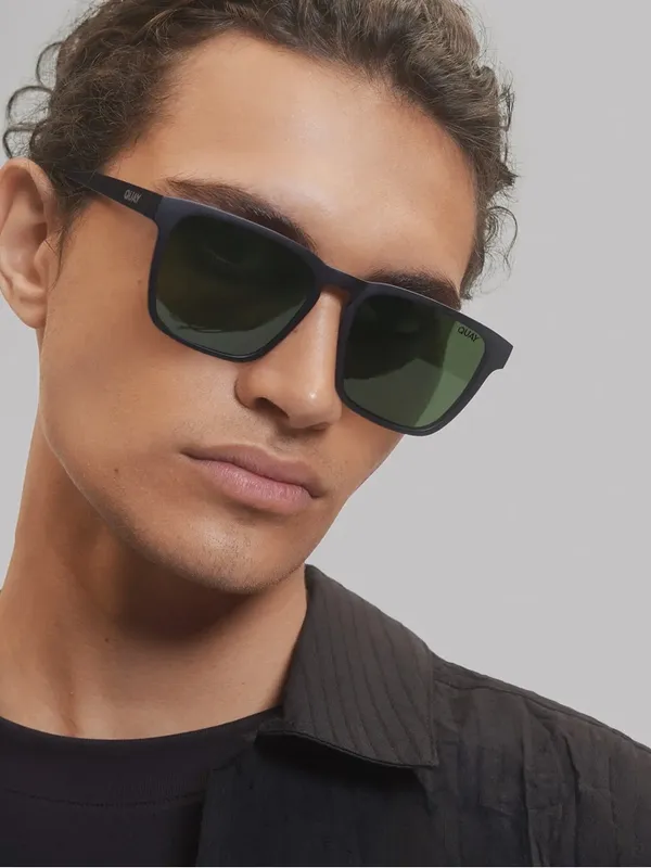 NIB Quay Unplugged 56mm Polarized Square Sunglasses black unisex - Image 3