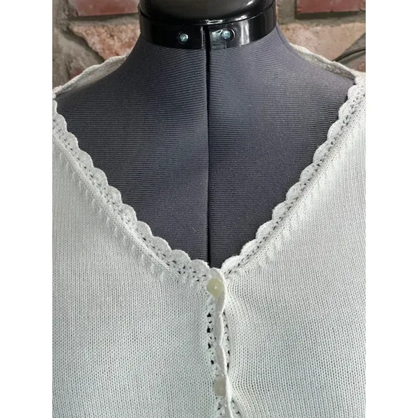 cardigan sweater white v neck scalloped trim - Image 3