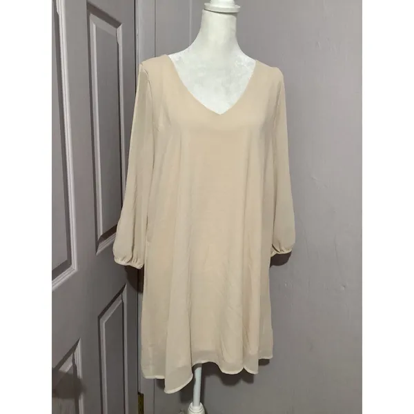 Lulus Beige Long Sleeve Slit Shift Mini Dress V-Neck Pullover M - Image 2