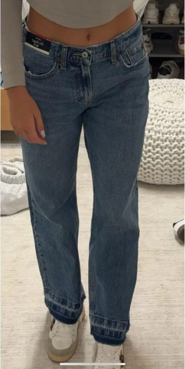 Abercrombie curve love low rise baggy Jeans - Image 3
