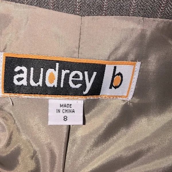 Audrey B size 8 suit career blazer jacket Gray - Image 4