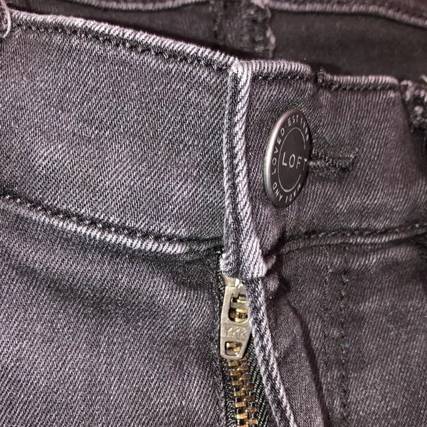 LOFT outlet size 6 Demi boot raw hem jeans - Image 6