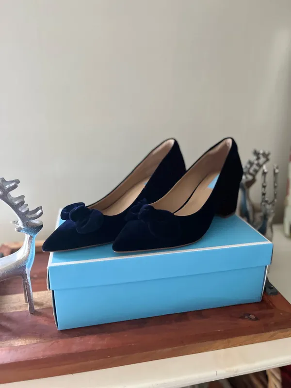 Draper James Frances in Navy Velvet - Image 3