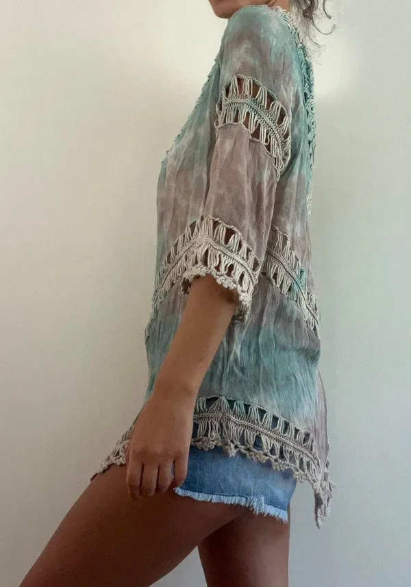 T Party Fashion Beige Teal Crochet Top - Image 2