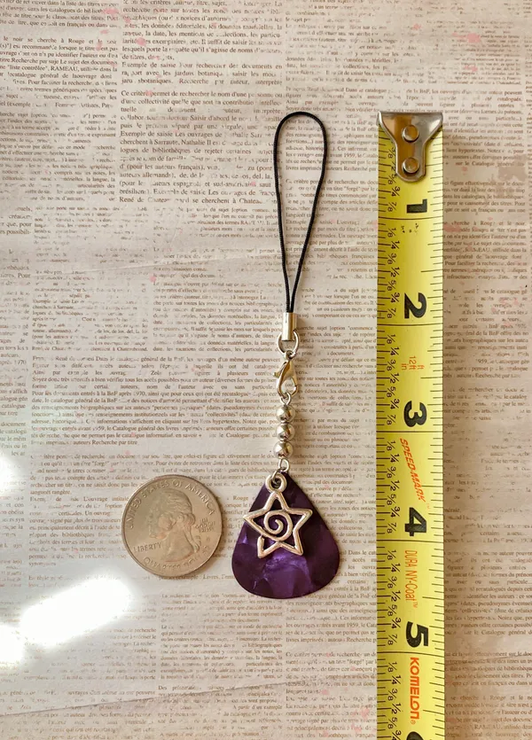 Handmade y2k goth style star swirl guitar pick phone strap/bag charm/keychain/display🌟💜 - Image 6