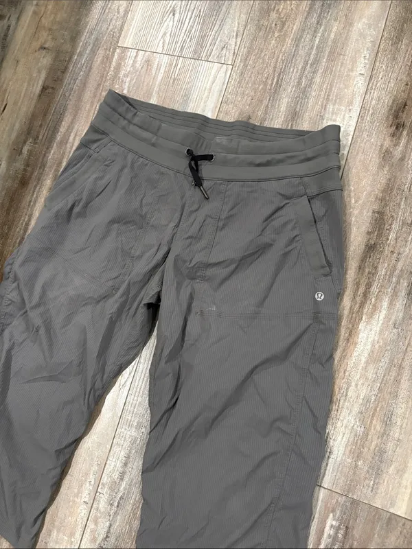Lululemon Gray Dance Studio Crop with Drawstring size 12 - Image 5