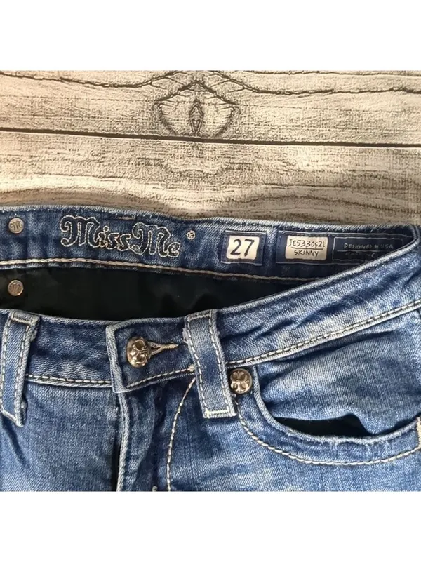 Miss me skinny jeans size 27 - Image 3