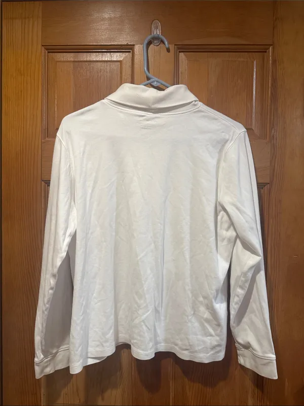 L.L.Bean white turtle neck size xlarge . - Image 6