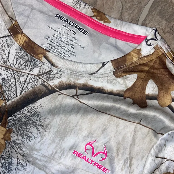 Realtree Women’s White “Snow” Camouflage Long Sleeve Shirt - Image 2