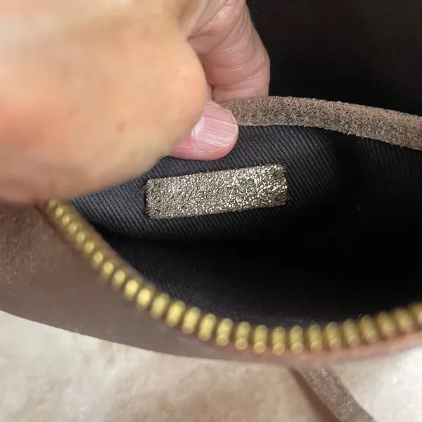Madewell EUC Metallic Rose Gold Leather Crossbody Bag Zip Top Small Purse Bronze - Image 4