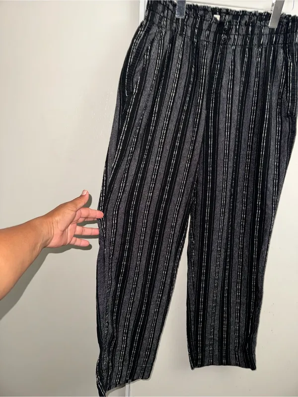Briggs New York Black and Gray Vertical Stripe Joggers - Image 4