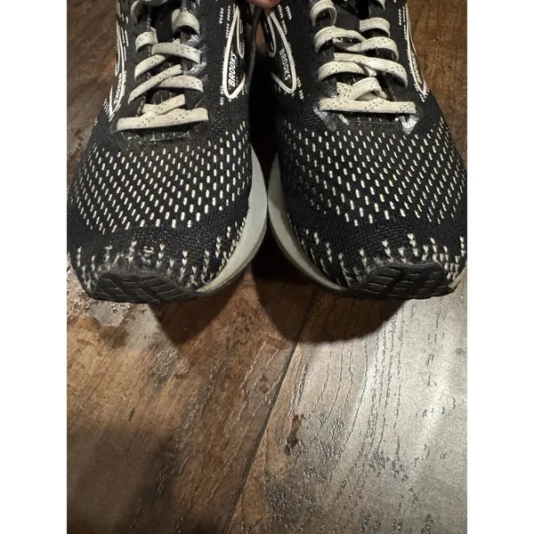 Brooks Womens Levitate GTS 5 Running Shoes Size 7‎ - Image 2